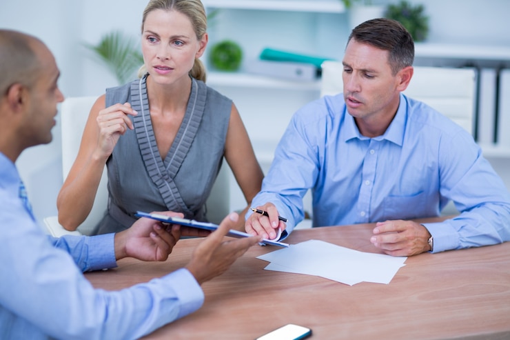 Dispute resolution legal services